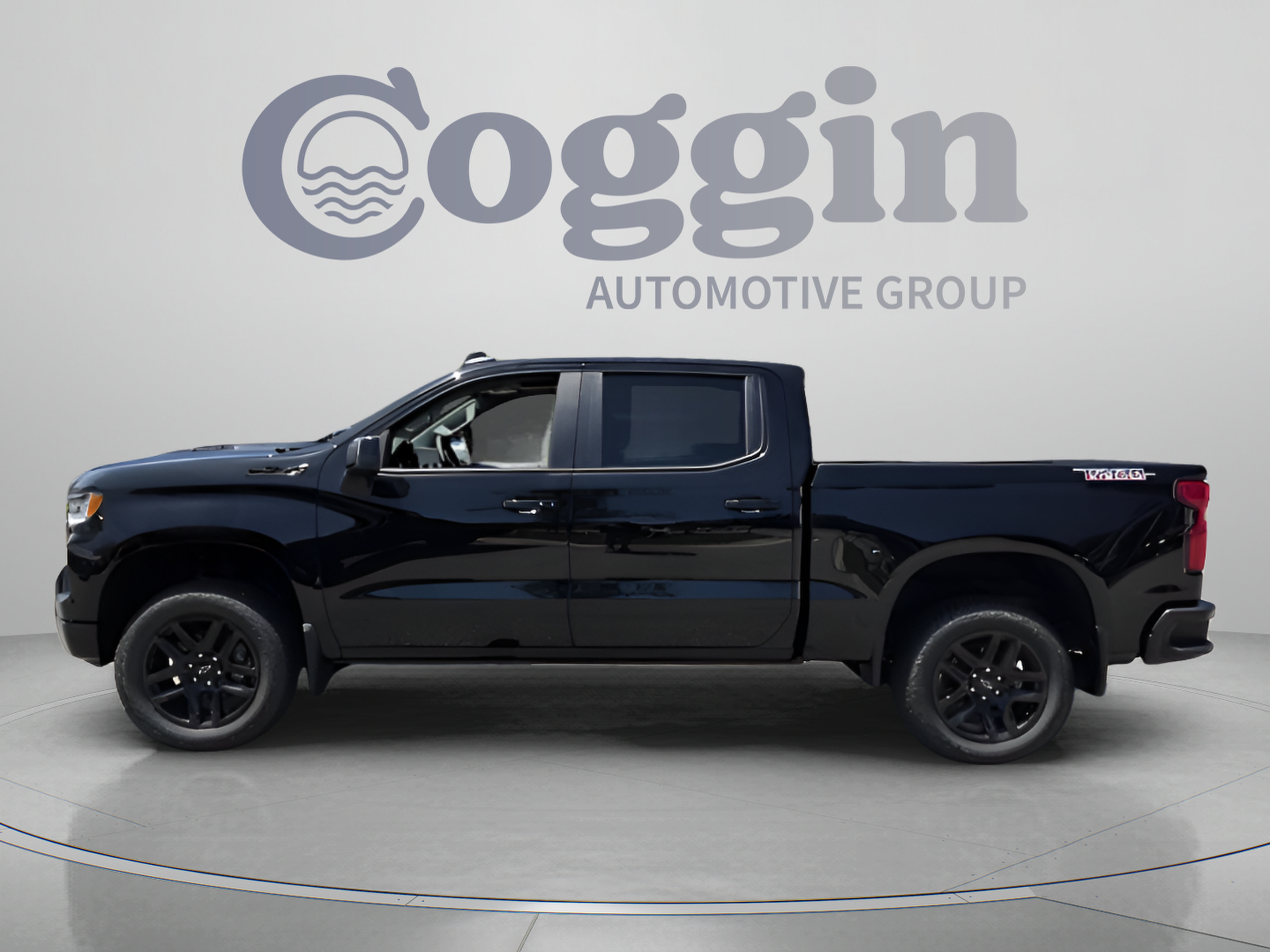 New 2026 Chevrolet Silverado 1500 LT Trail Boss w/ Convenience Package II AWD/4WD image 2