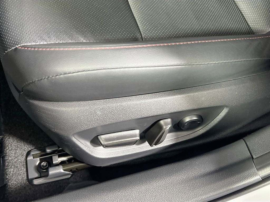 Used 2024 Toyota Prius Prime image 18