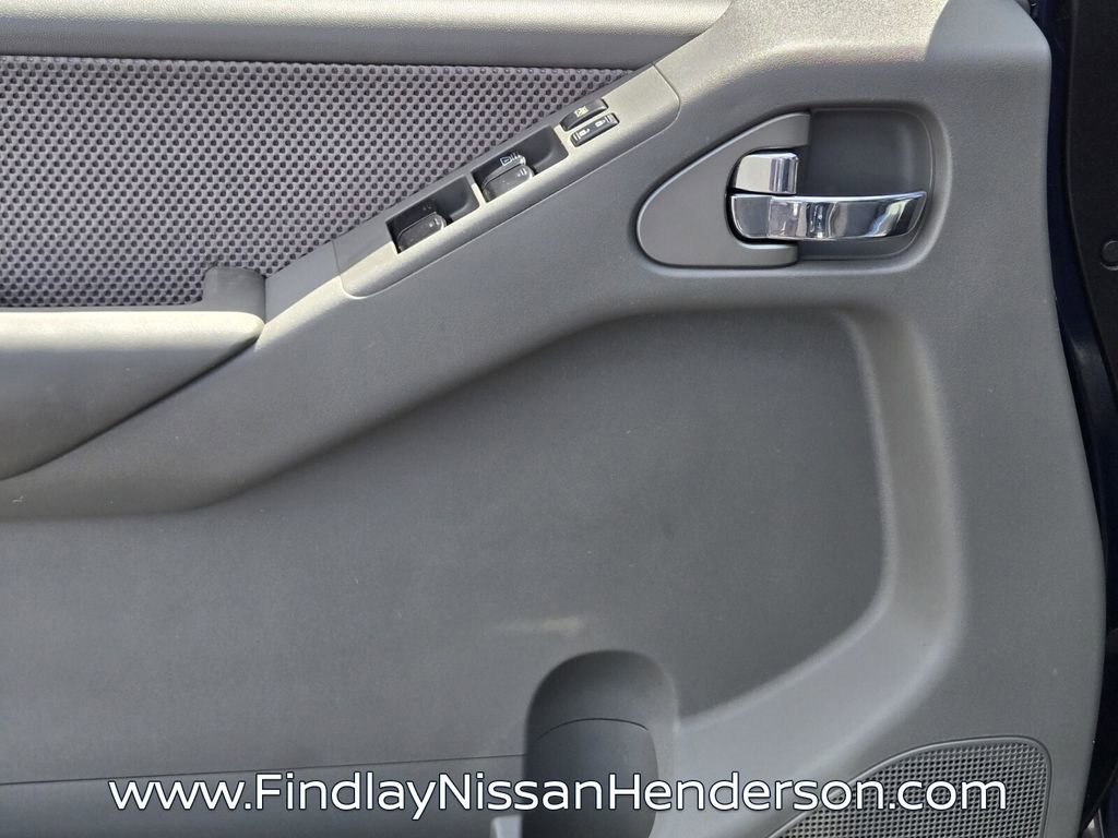 Used 2007 Nissan Frontier LE RWD image 20
