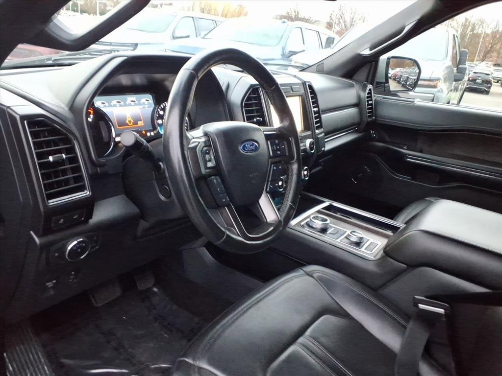 Used 2021 Ford Expedition Limited image 11