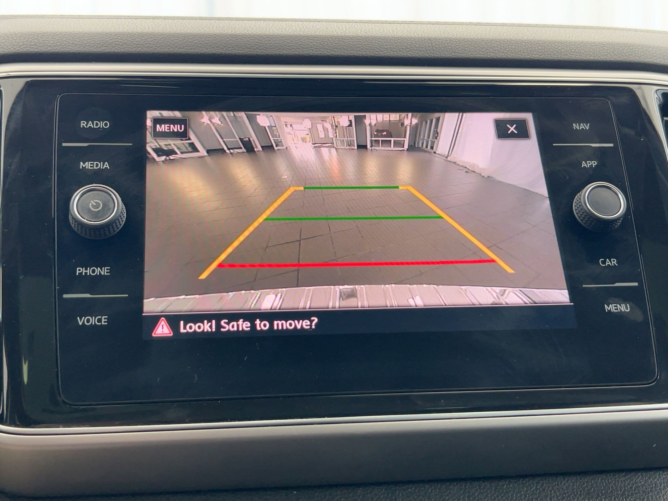 Used 2019 Volkswagen Atlas SEL image 26