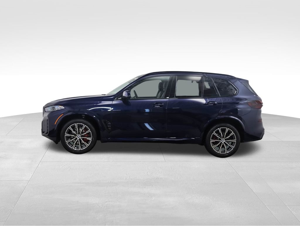 New 2026 BMW X5 xDrive40i w/ M Sport Package image 2