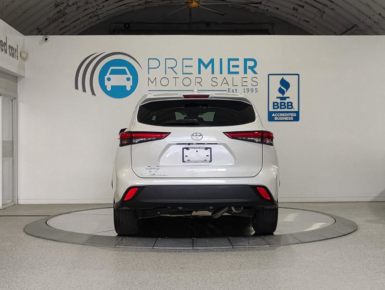 Used 2021 Toyota Highlander L image 85