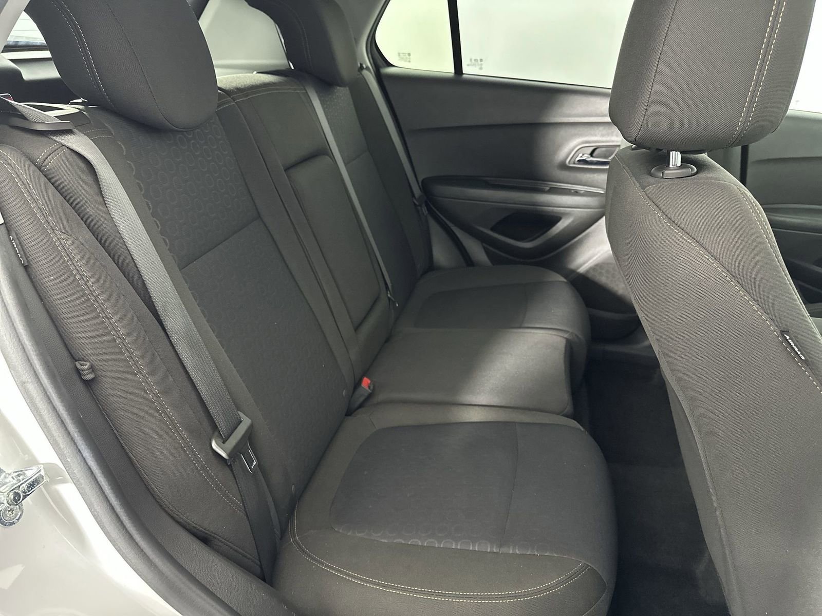 Used 2022 Chevrolet Trax LS w/ Tint and Cruise Package image 28