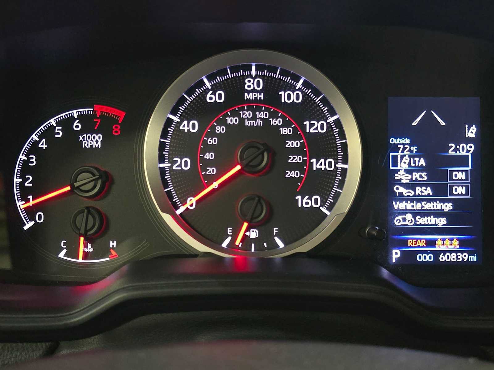 Used 2020 Toyota Corolla SE FWD image 11