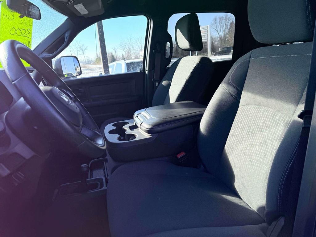 Used 2022 RAM 3500 Tradesman image 14