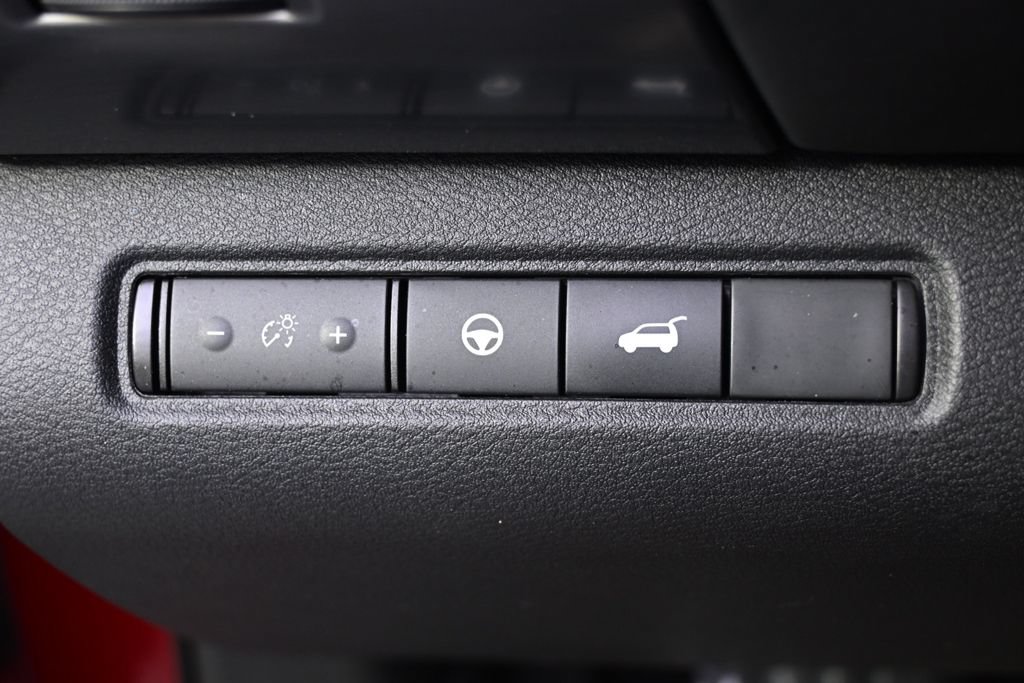Used 2024 Nissan Pathfinder SL AWD/4WD image 25