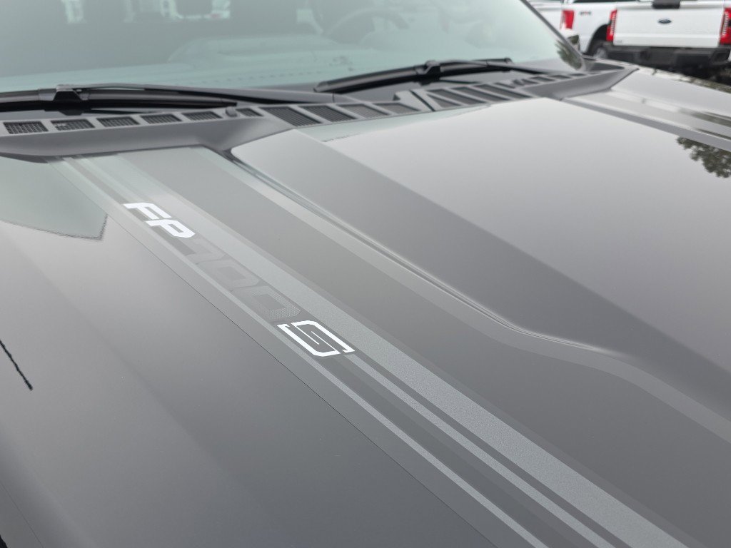 New 2025 Ford F150 Lariat w/ Equipment Group 501A Mid image 9