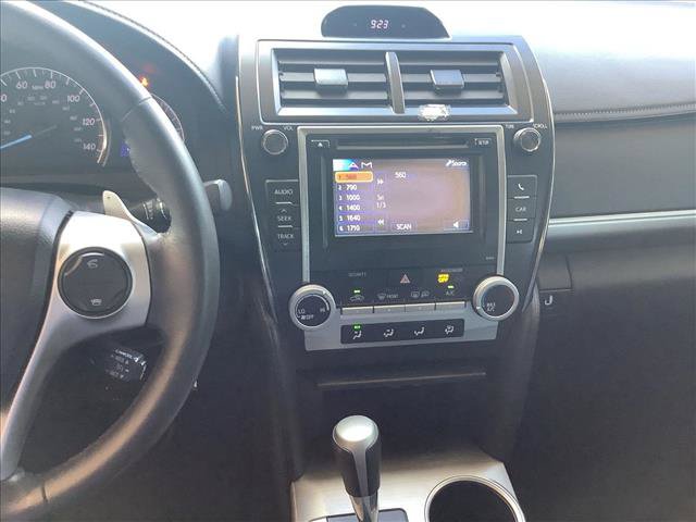 Used 2012 Toyota Camry SE FWD image 17