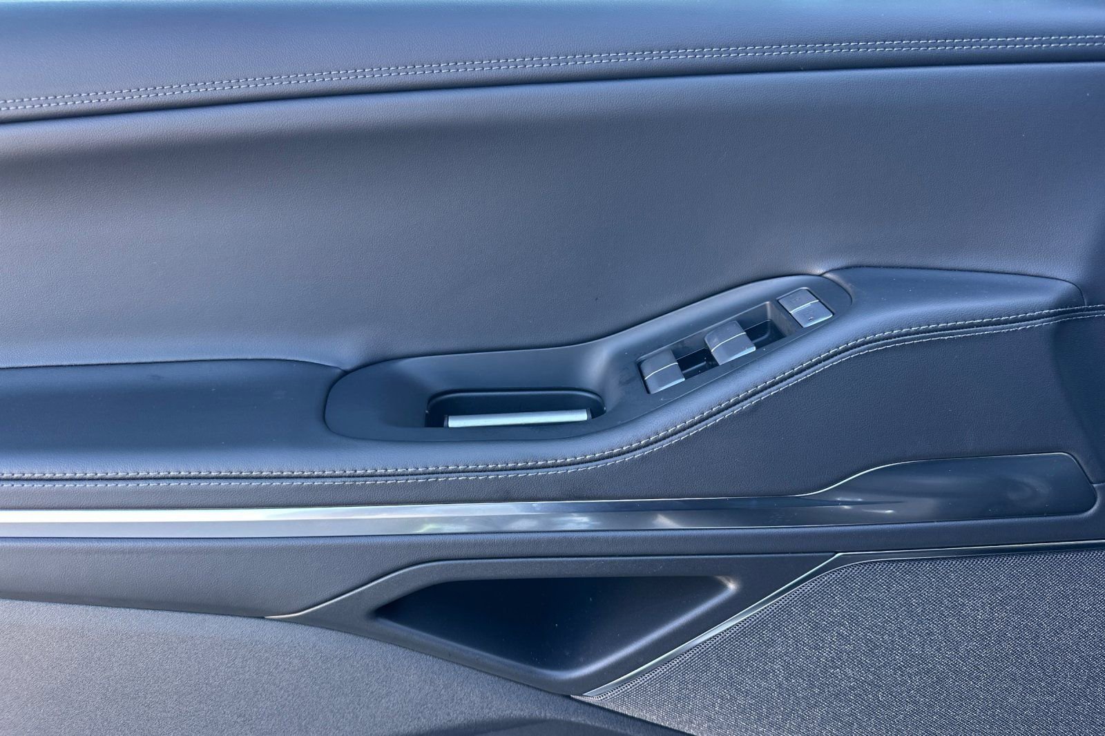 New 2026 Lincoln Navigator Reserve w/ Jet Appearance Package image 10