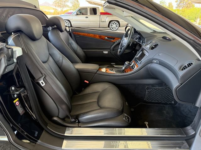 Used 2007 Mercedes-Benz SL 550 image 39