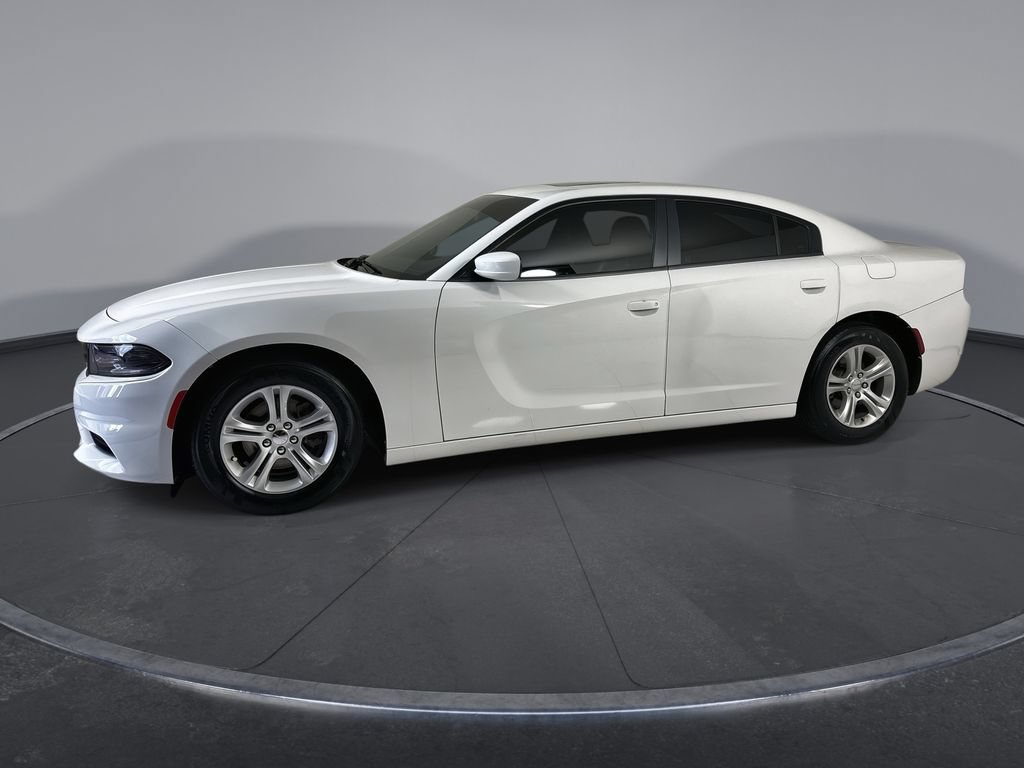 Used 2021 Dodge Charger SXT w/ Leather Interior Group RWD image 5