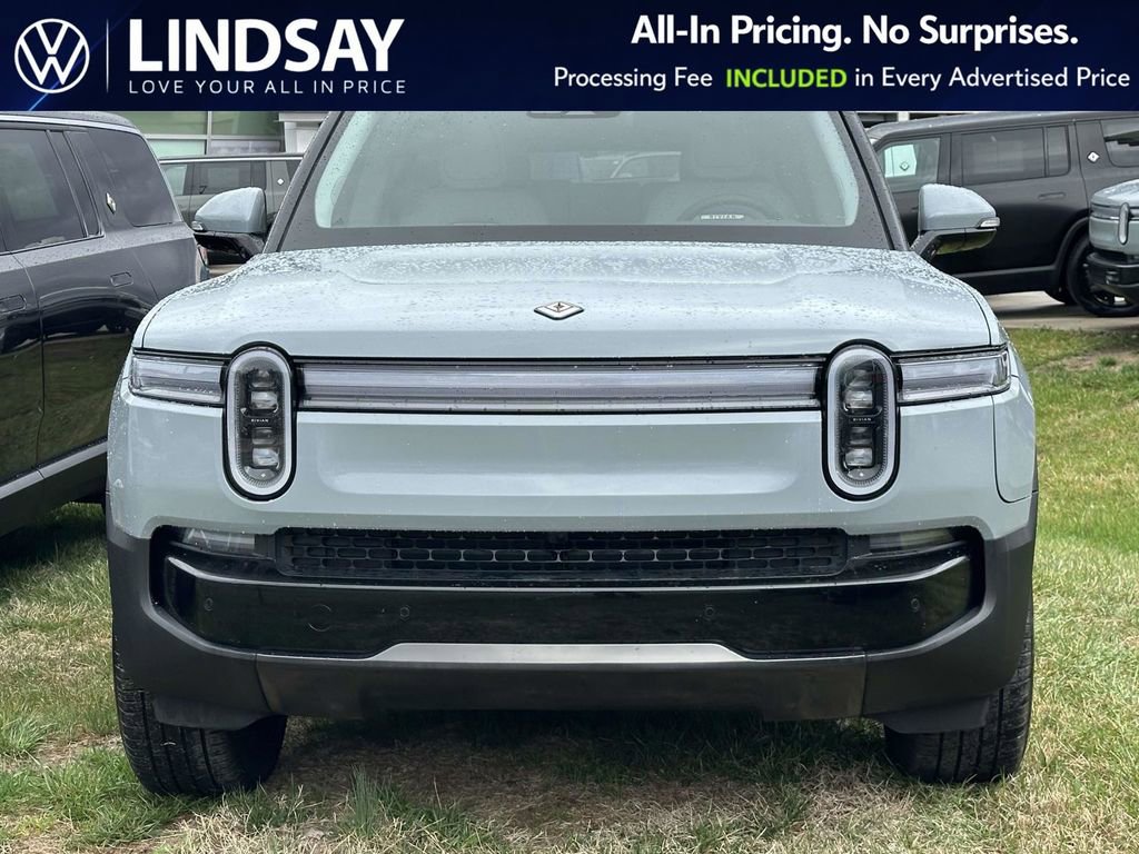 Used 2025 Rivian R1S Adventure AWD/4WD image 3