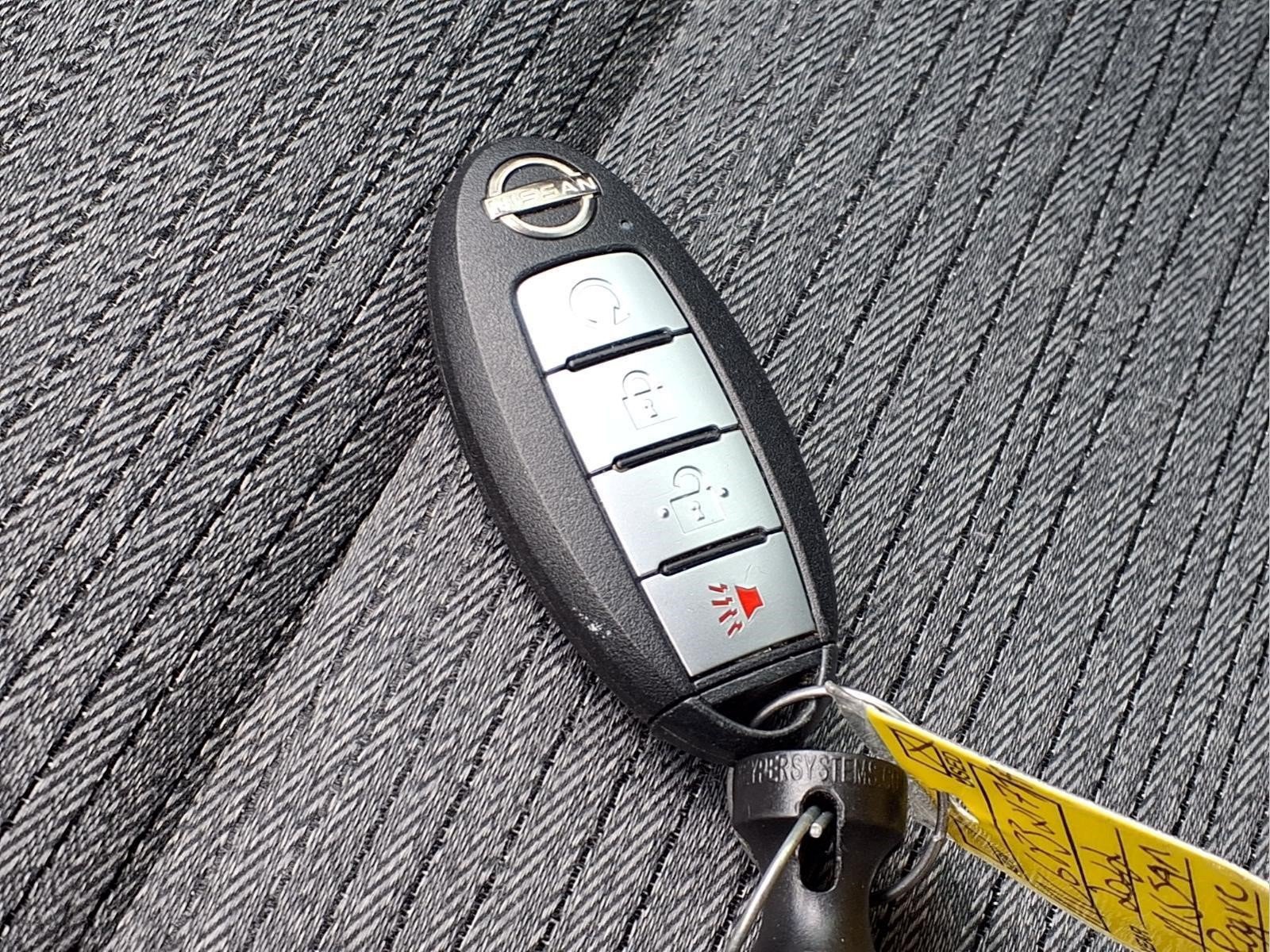 Used 2022 Nissan Rogue SV FWD image 27