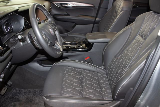 Used 2023 Buick Envision Avenir image 20