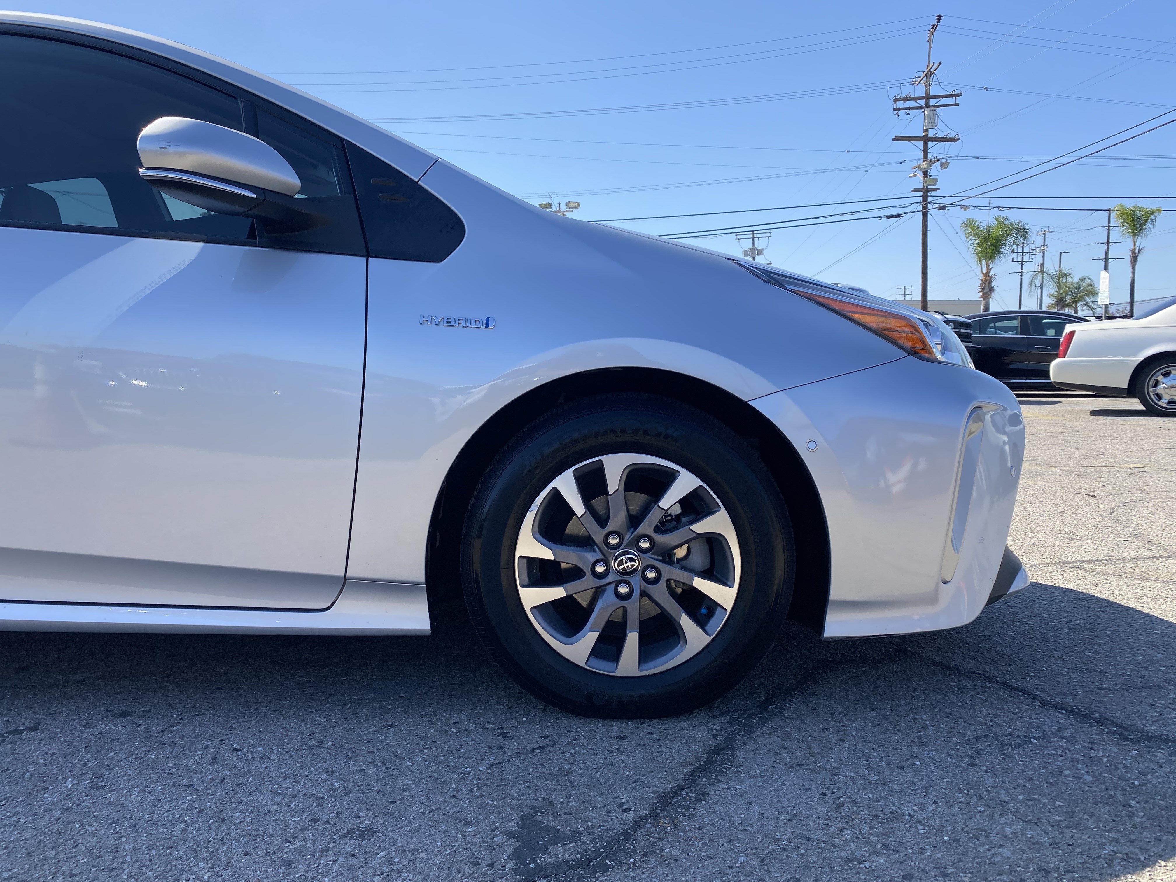 Used 2022 Toyota Prius XLE w/ Advanced Technology Package FWD image 31