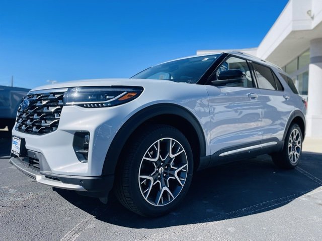 New 2025 Ford Explorer Platinum
