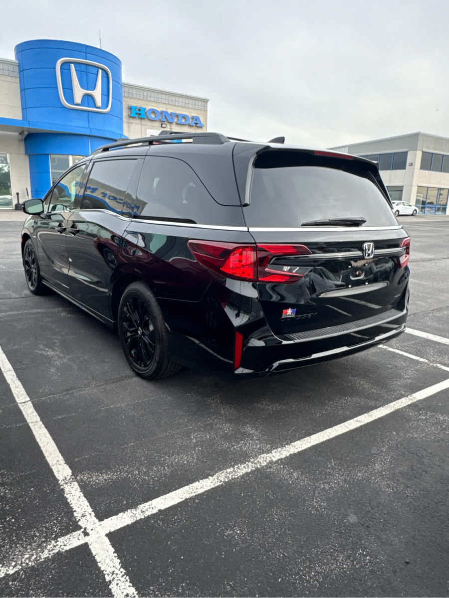 New 2026 Honda Odyssey Sport-L image 15