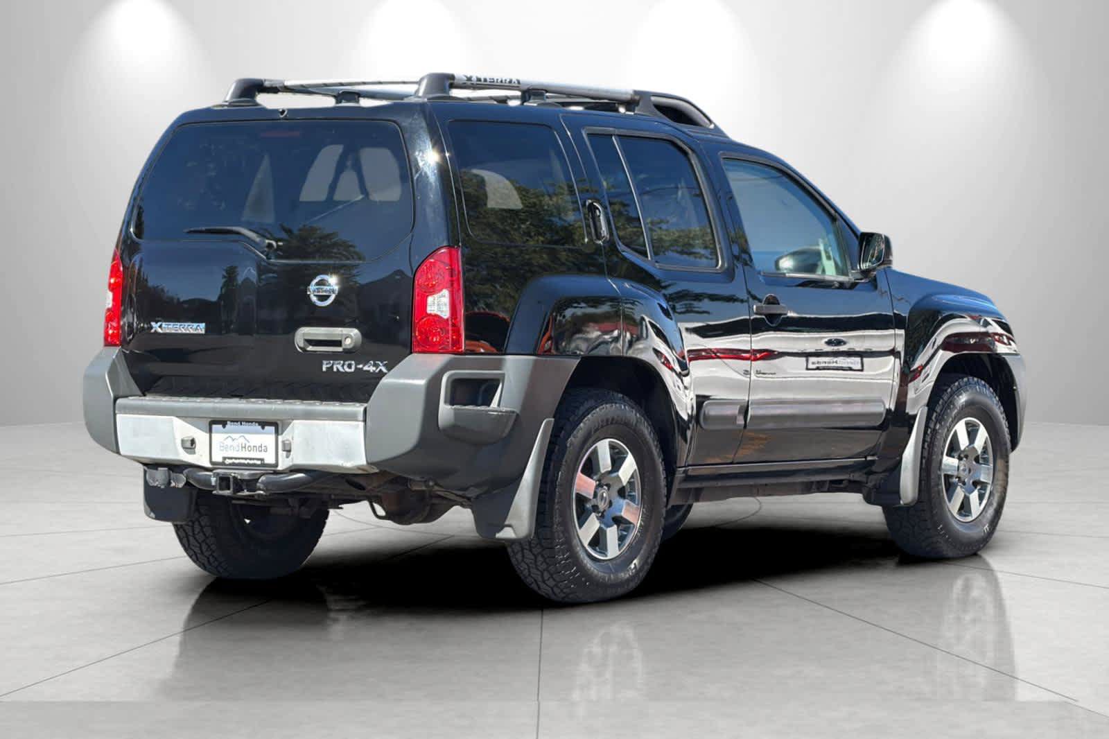Used 2011 Nissan Xterra PRO-4X w/ Pro-4x Leather Pkg AWD/4WD video 2