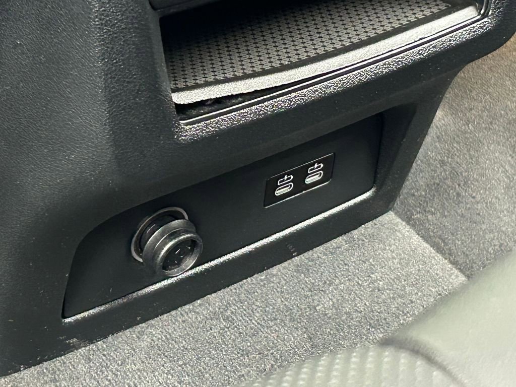 Used 2024 BMW X5 sDrive40i w/ M Sport Package image 39