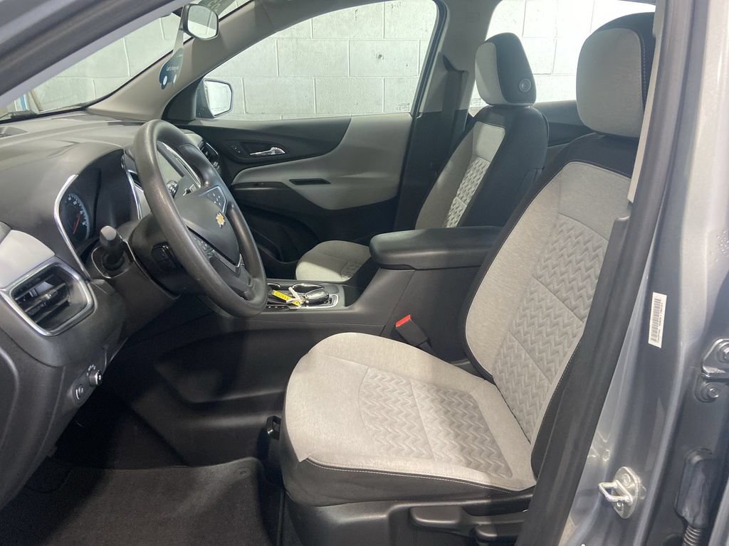 Certified 2023 Chevrolet Equinox LS w/ Driver Confidence II Package AWD/4WD image 18