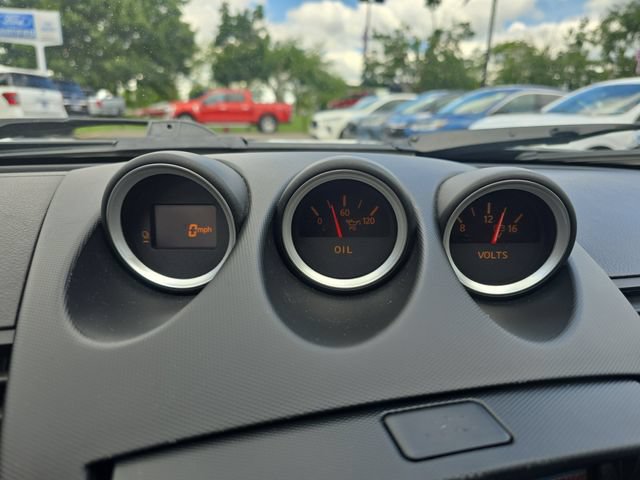 Used 2005 Nissan 350Z Touring RWD image 16