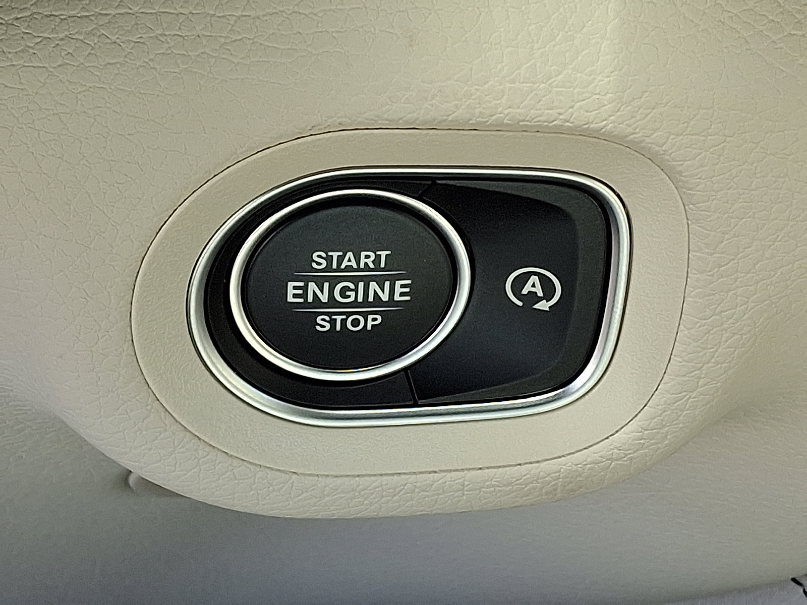 New 2026 Mercedes-Benz GLS 450 4MATIC image 18