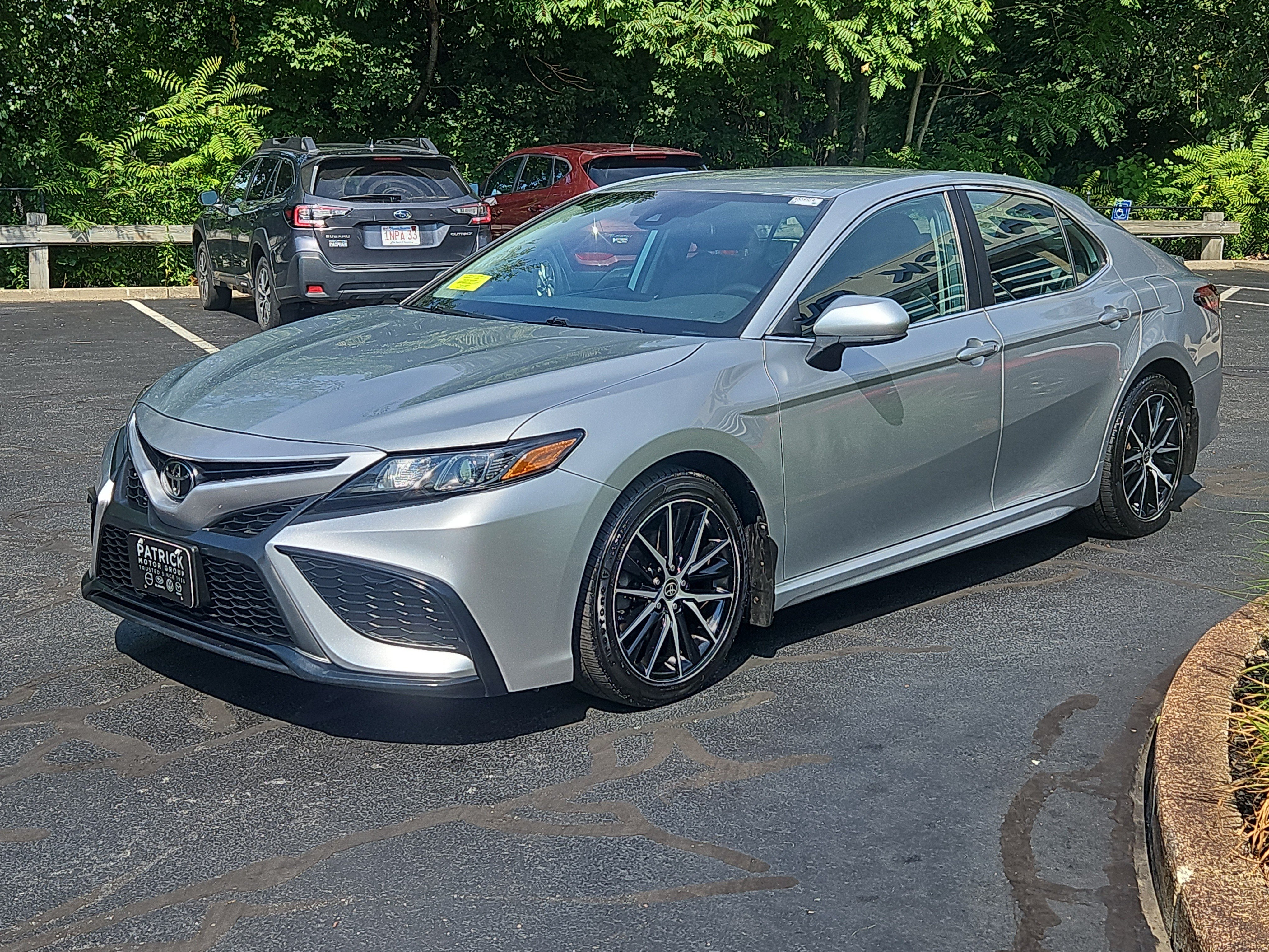 Used 2021 Toyota Camry SE AWD/4WD image 16