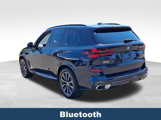 Used 2024 BMW X5 xDrive40i w/ M Sport Package image 5