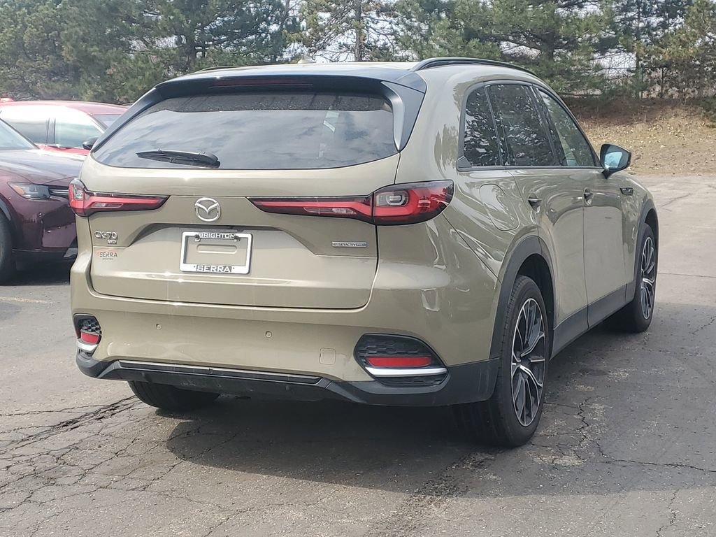 Used 2025 MAZDA CX-70 Plug-In Hybrid w/ Premium Pkg image 3