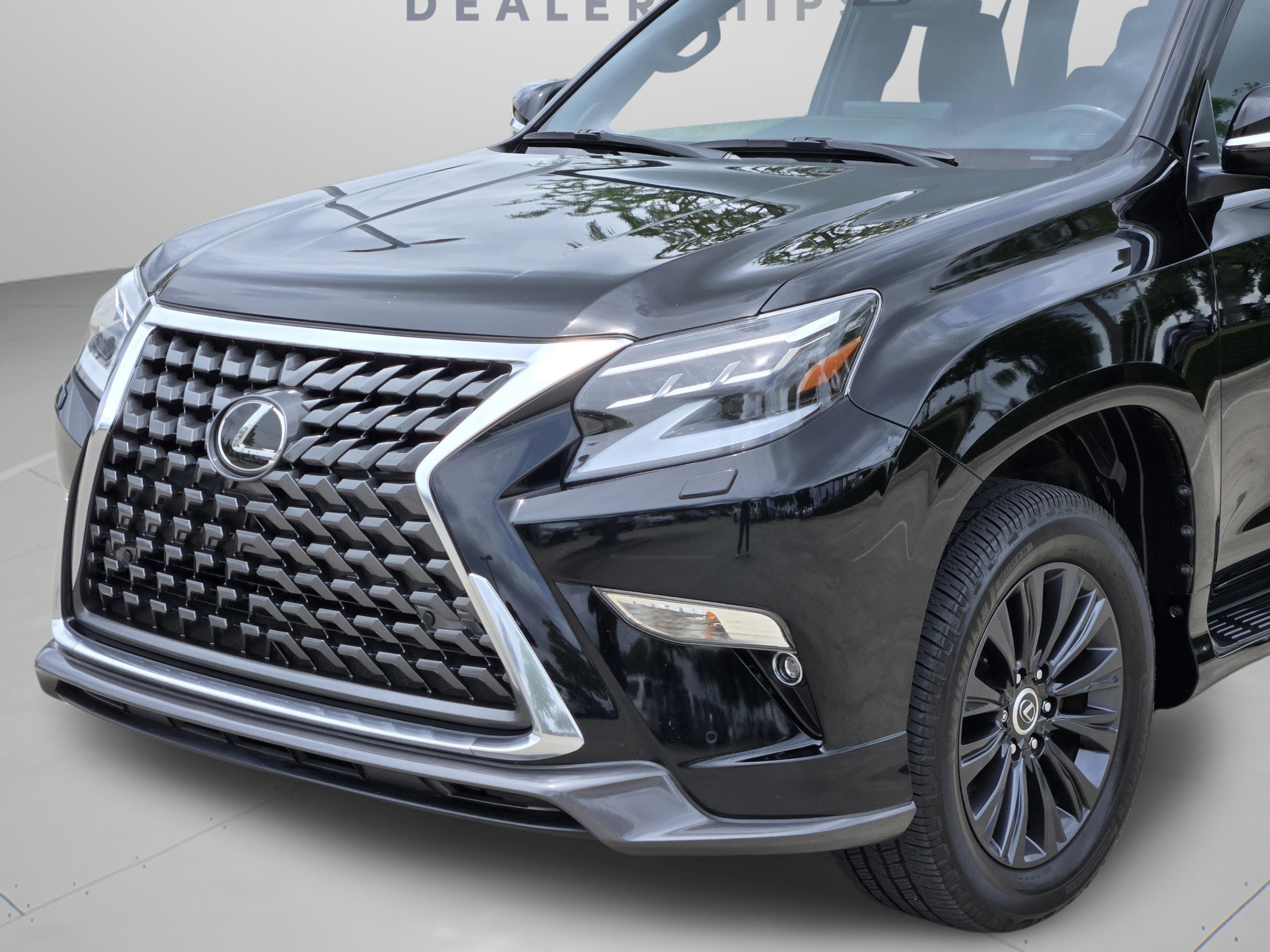 Used 2022 Lexus GX 460 Premium w/ Accessory Package AWD/4WD image 36