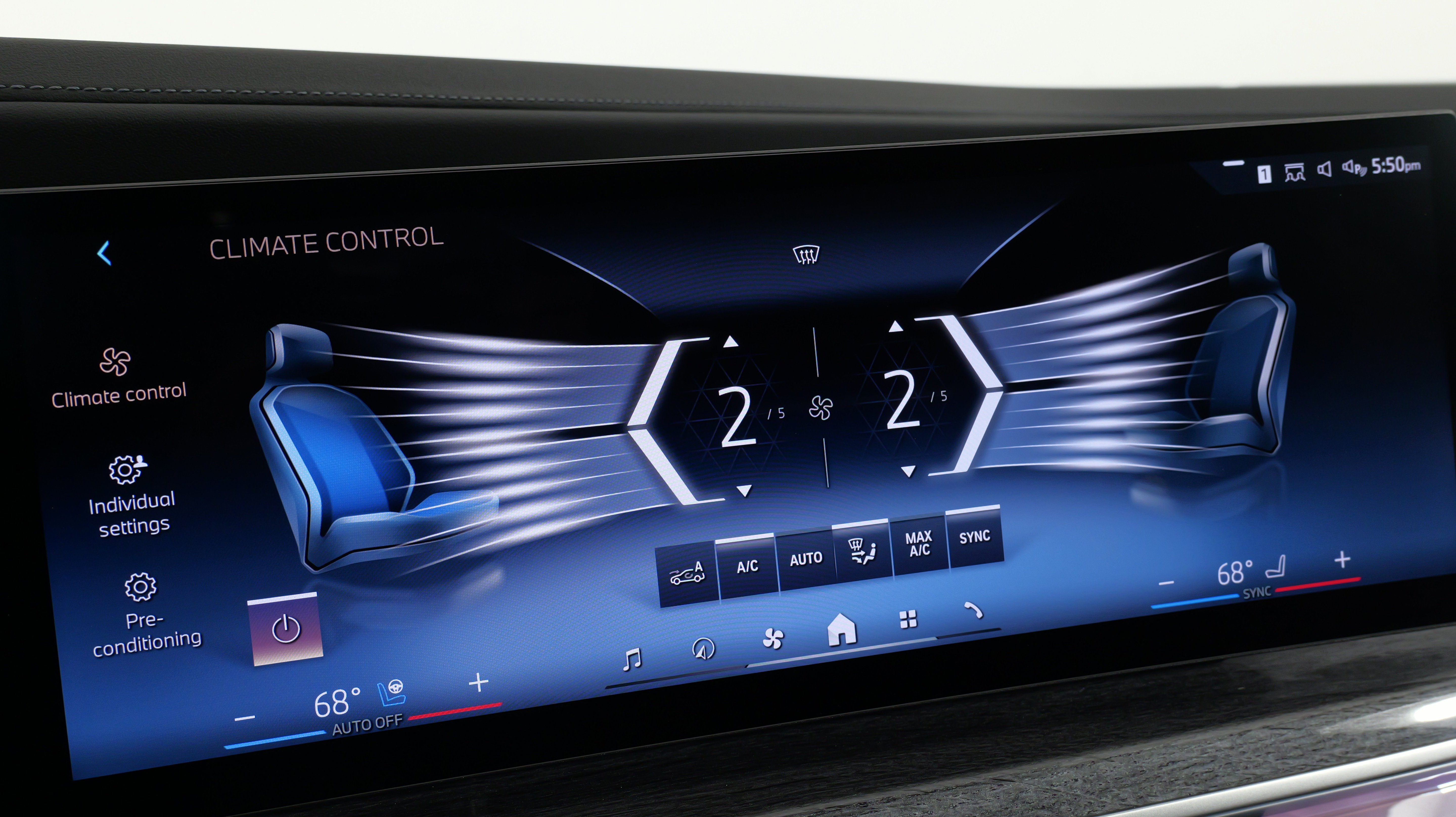 Used 2025 BMW 760i xDrive AWD/4WD image 59