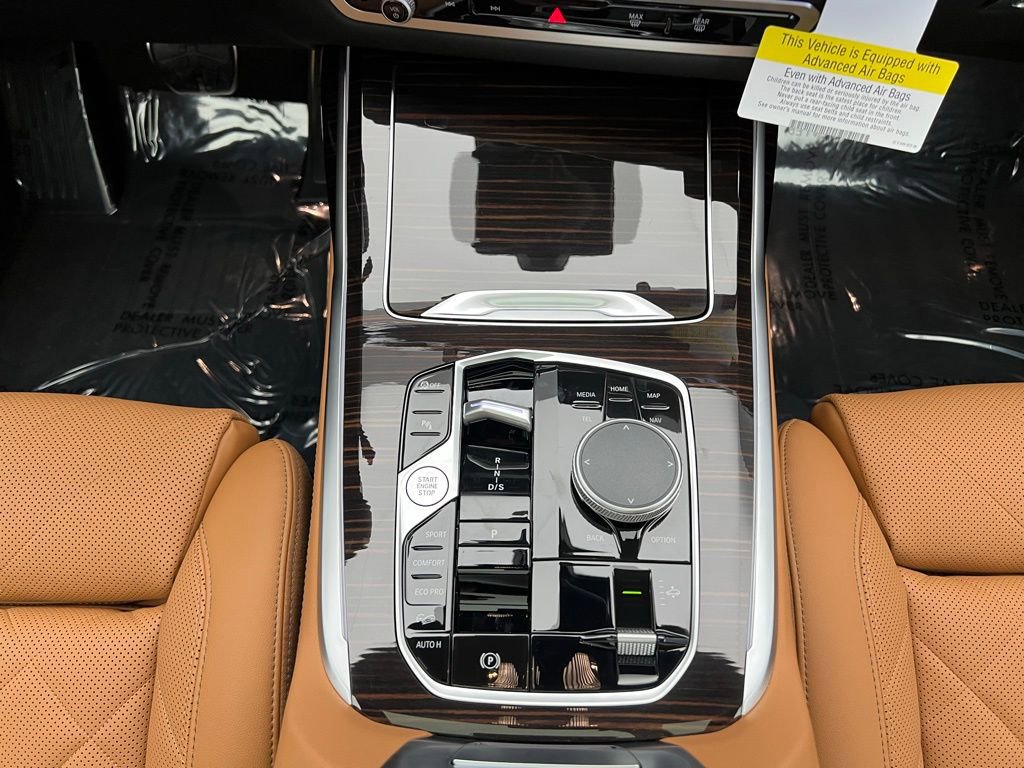 New 2026 BMW X7 xDrive40i w/ M Sport Package image 12