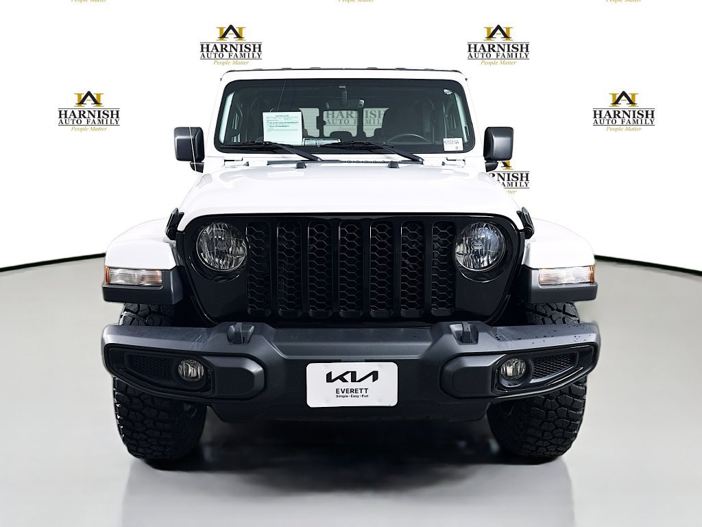 Used 2022 Jeep Gladiator Sport AWD/4WD image 2