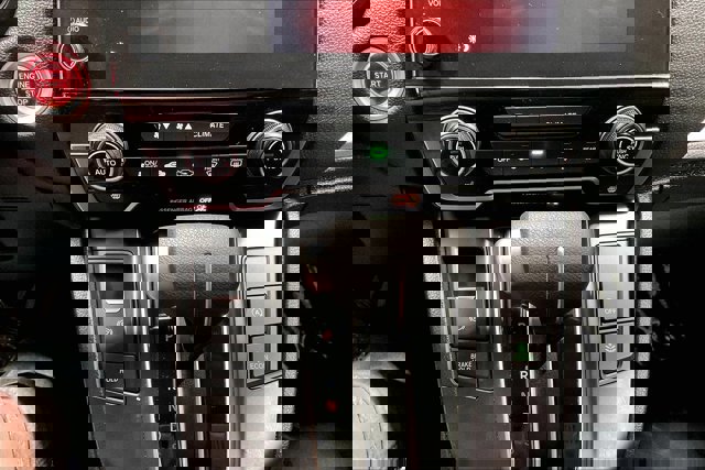 Used 2021 Honda CR-V Special Edition image 32