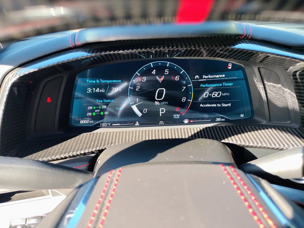 Used 2024 Chevrolet Corvette Z06 RWD image 31