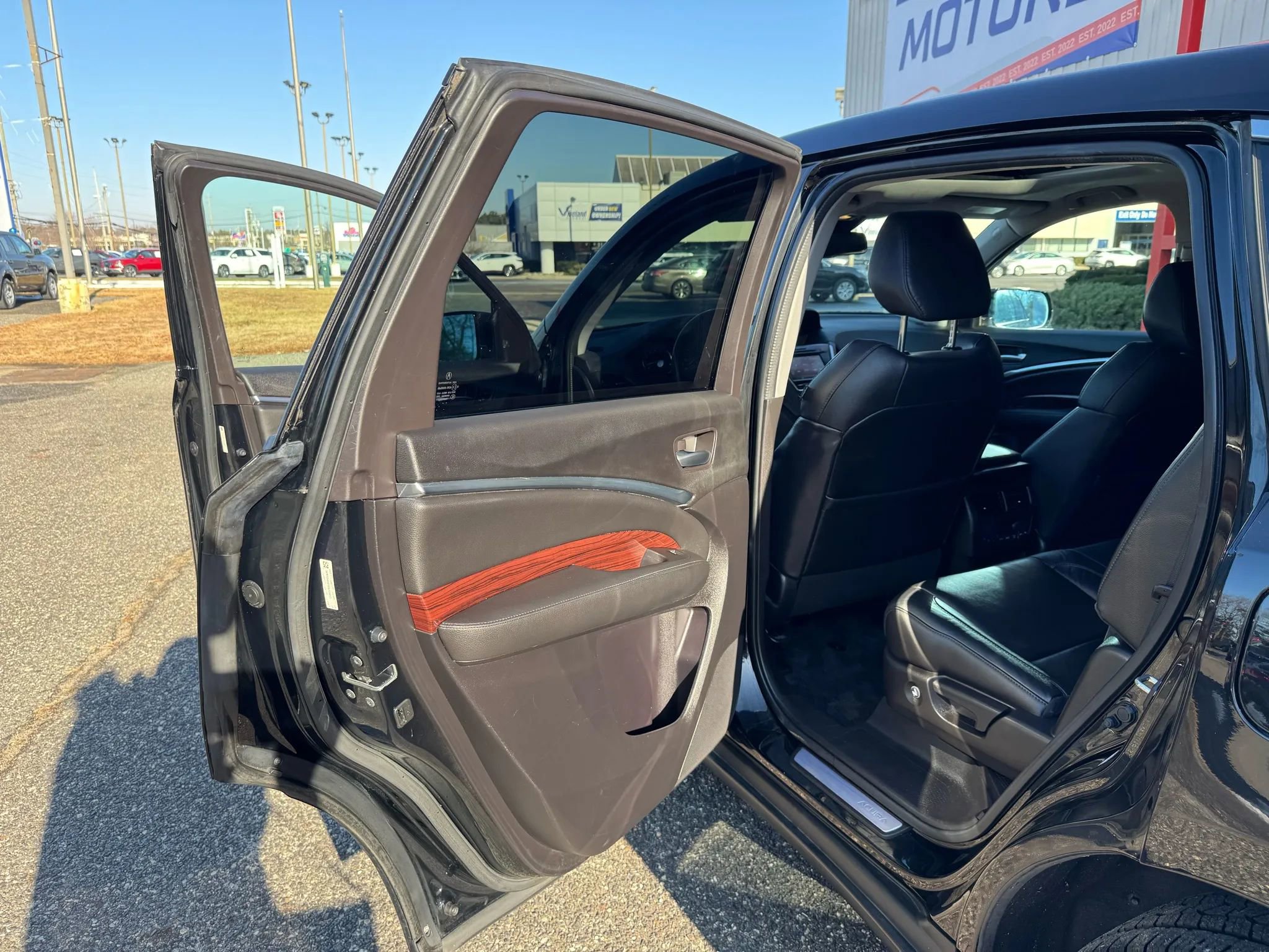 Used 2014 Acura MDX SH-AWD Sport Utility 4D image 12