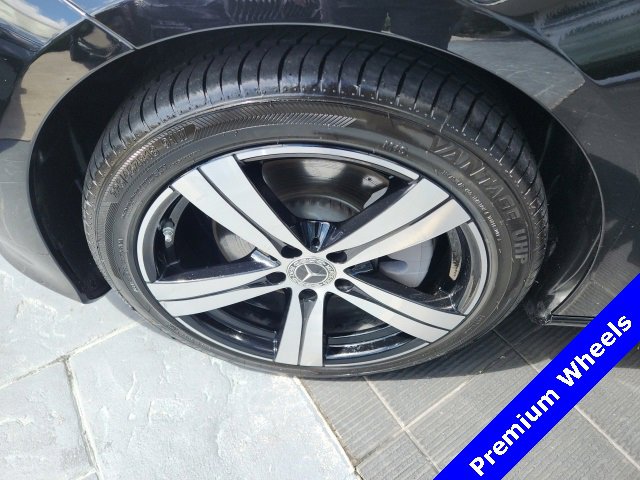 Used 2025 Mercedes-Benz C 300 Sedan image 6