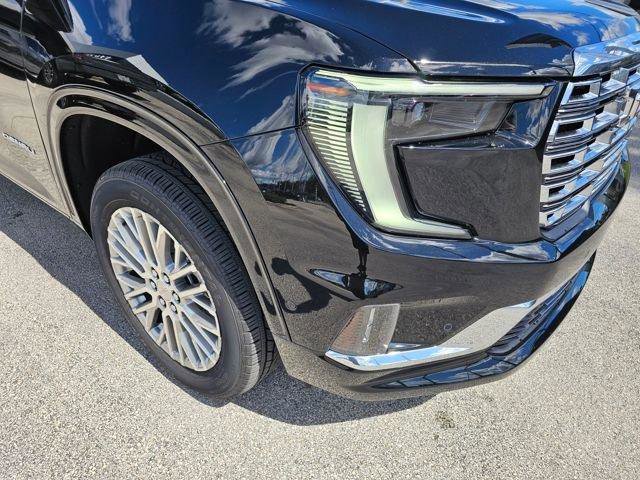 New 2026 GMC Acadia Denali w/ Super Cruise Package FWD image 10