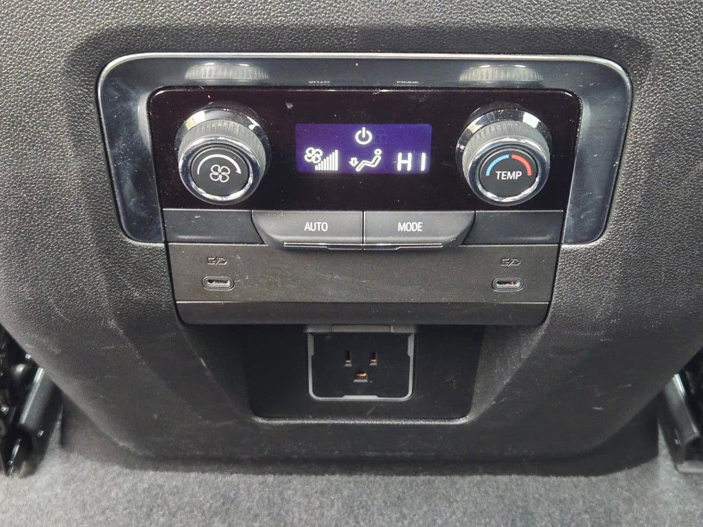 Certified 2025 Chevrolet Tahoe LT AWD/4WD image 20