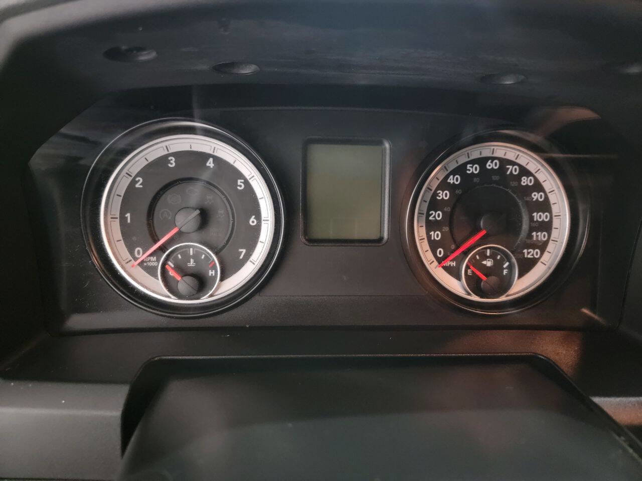 Used 2015 RAM 1500 Express AWD/4WD image 25