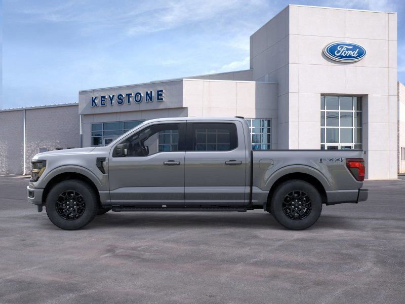 New 2025 Ford F150 XLT w/ Equipment Group 302A MID image 3