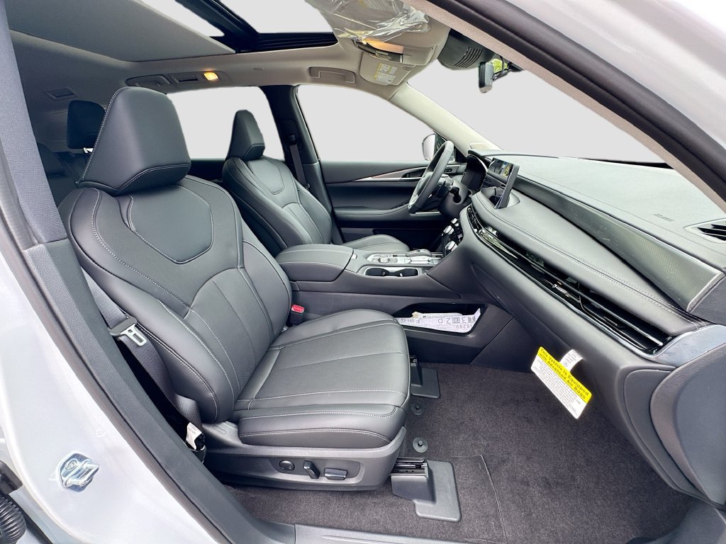 New 2027 INFINITI QX60 Luxe w/ Cargo Package FWD image 31
