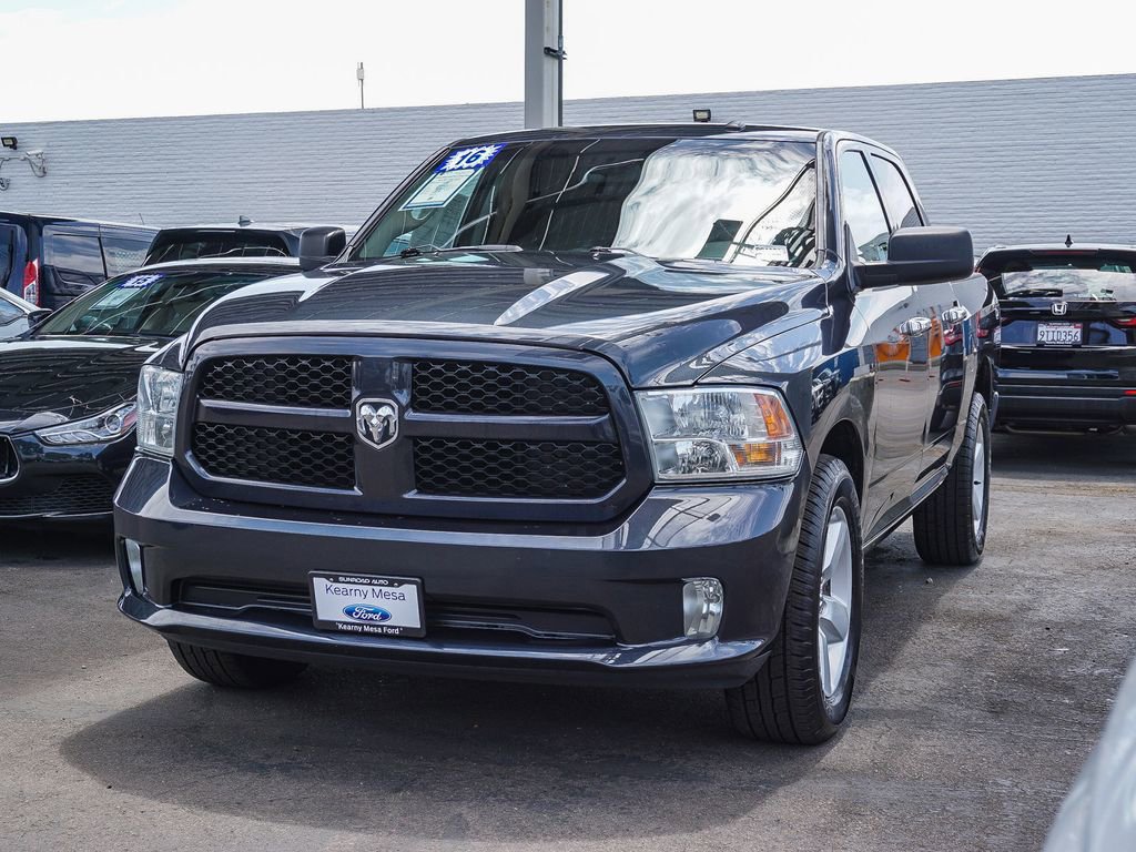 Used 2016 RAM 1500 Express w/ Popular Equipment Group RWD image 4