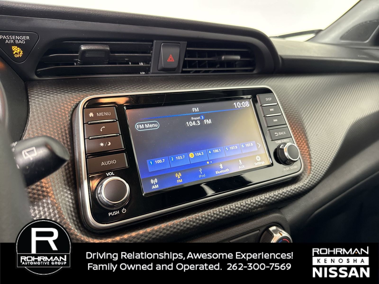 Used 2020 Nissan Kicks S image 7