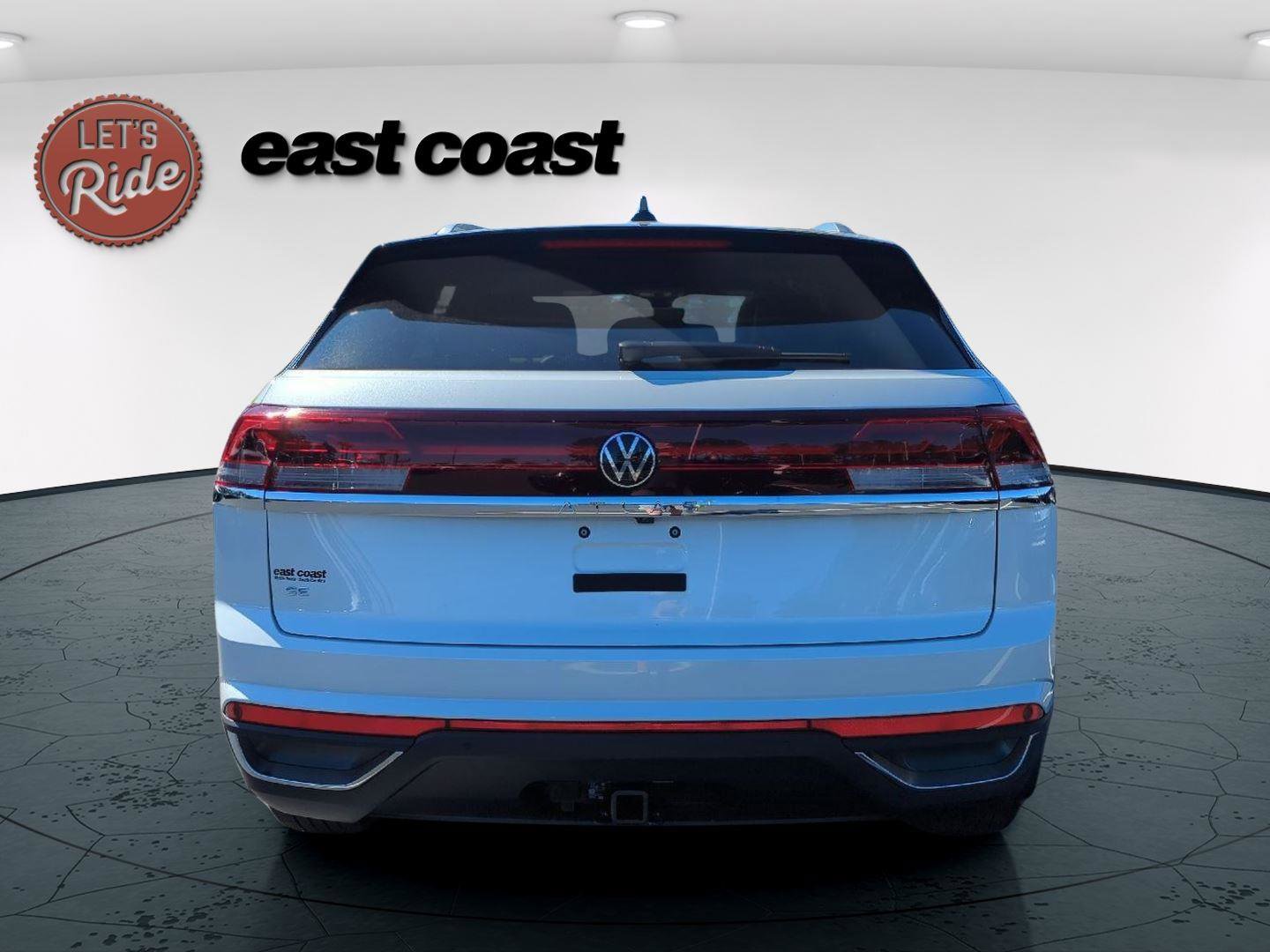 New 2026 Volkswagen Atlas Cross Sport SE image 6