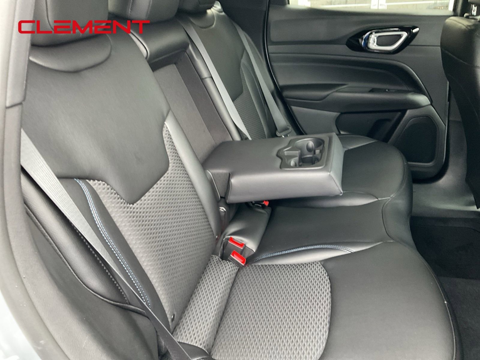 New 2026 Jeep Compass Latitude image 20