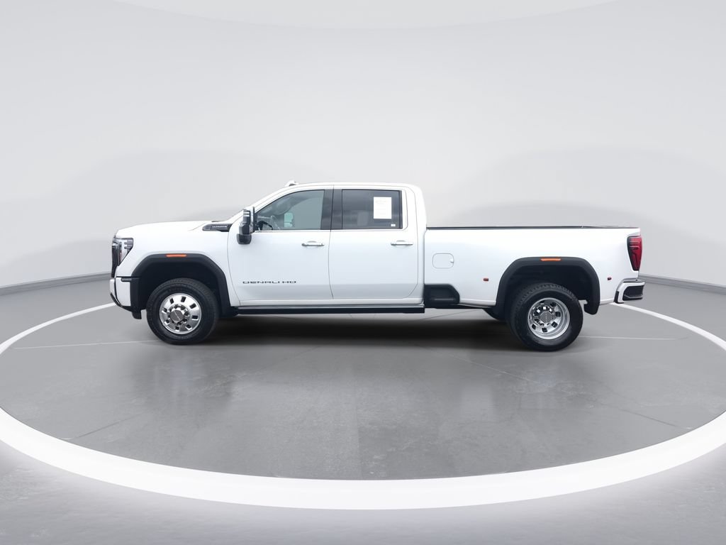 Used 2024 GMC Sierra 3500 Denali Ultimate AWD/4WD image 5