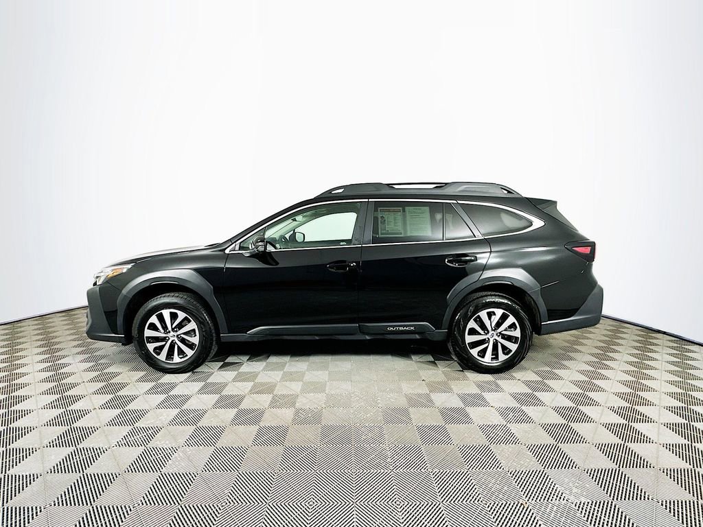 Used 2024 Subaru Outback Premium w/ Popular Package #1A AWD/4WD image 6