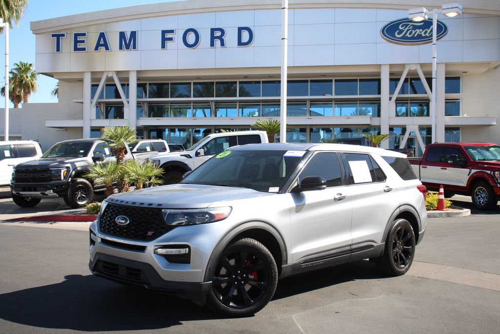 Certified 2021 Ford Explorer ST AWD/4WD image 2
